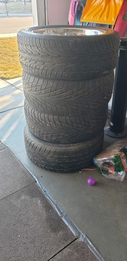 Full Set Of 22 Inch Tires 