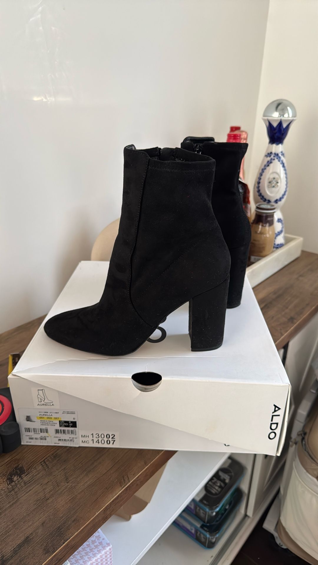 Black Boots