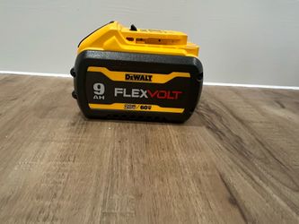 Dewalt 9ah flex volt battery 125$$$ each 125 cada uno