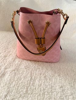 Powder Pink Rowan Bucket Bag