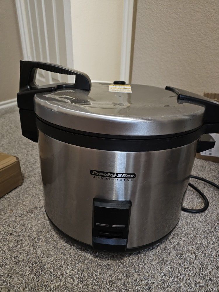 Hamilton Beach Proctor Silex Commercial 37560R Rice Cooker/Warmer, 60 Cups Cooked Rice, Non-Stick Pot, Hinged Lid, Stainless Steel Housing,