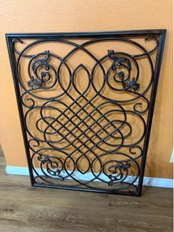 Metal Wall Decor Frame