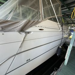2001 Maxum 24’ SCR