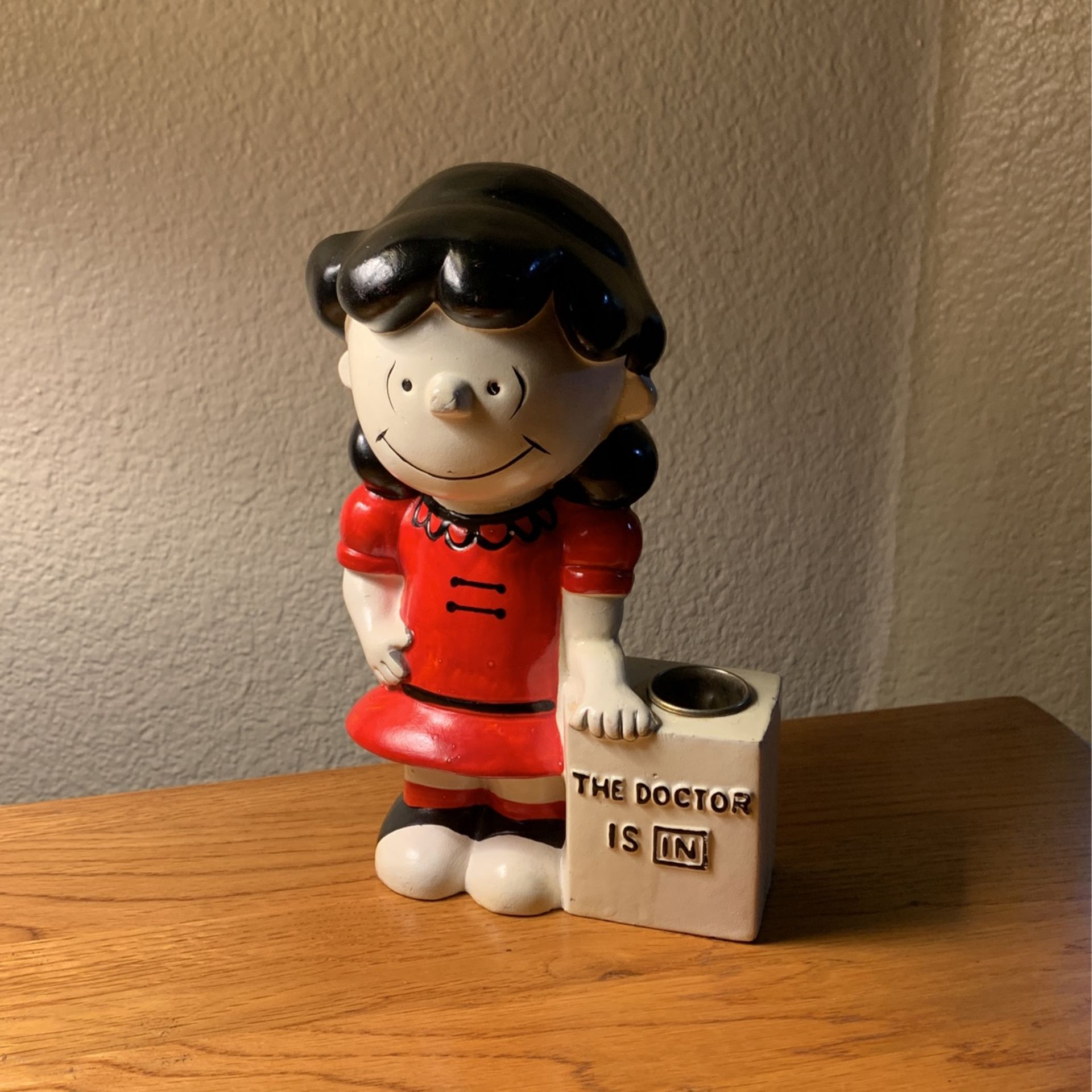 Vintage Peanuts Snoopy Lucy Hallmark Candle Holder The Doctor Is In