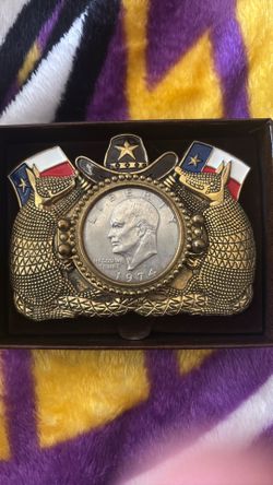 Belt buckle