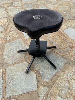 ROC N SOC Motion Drum Throne - Hard to find !!!