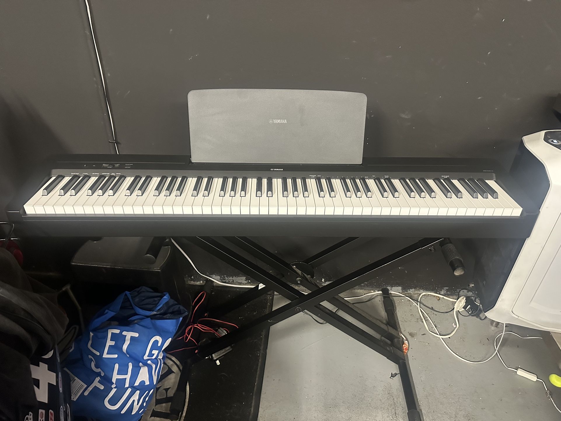 Yamaha P-143 Digital Piano Keyboard With Stand
