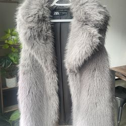 Faux Fur vest 