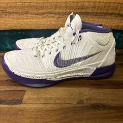 Nike Kobe A.D. Mid Baseline White Court Purple Size Mens 8