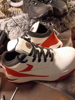 Work shoes steel toe 8.5 mens