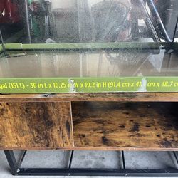 Reptile tank - 40 gallon