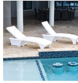Step2 vero in pool lounger