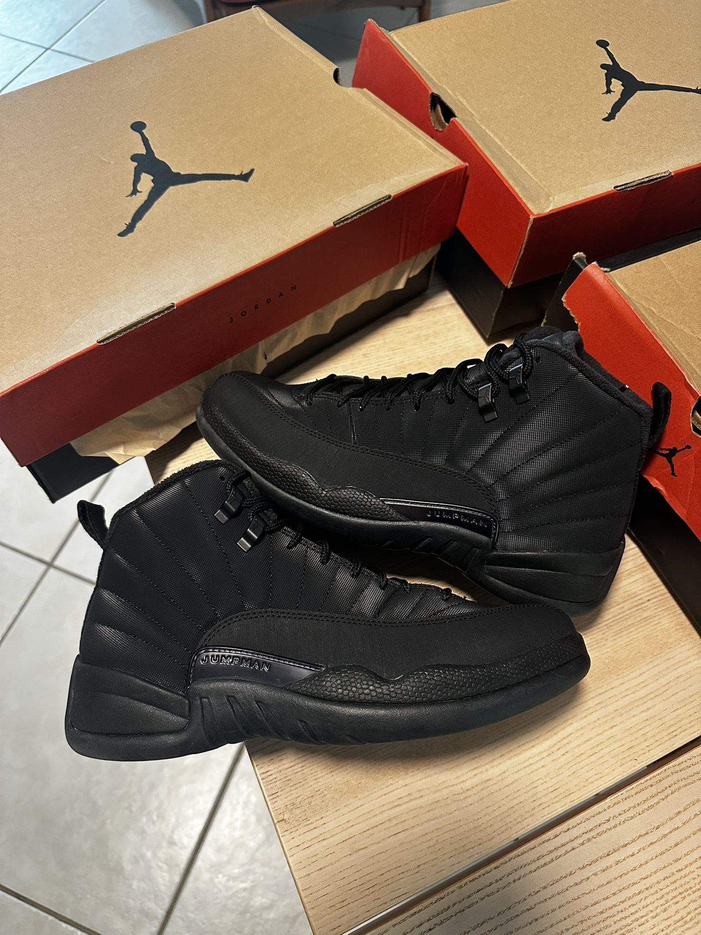 Nike Jordan 12 Winter Black SUPER RARE SIZE 9