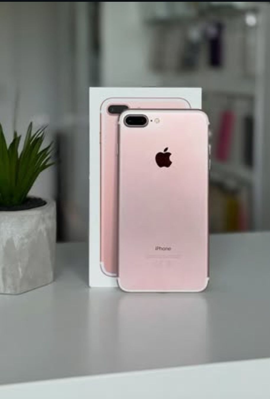 iPhone 7 Plus Unlocked With Warranty