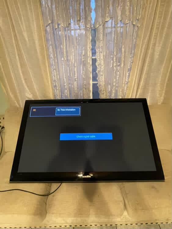 65 Inch Samsung FlatScreen