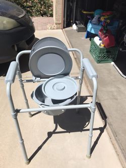 Commode