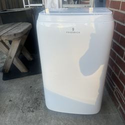 FRIEDRICH AIR Conditioner 