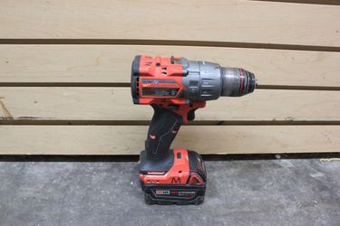 Milwaukee M18 2904-20 1/2" Hammer Drill W/5.0Ah Battery