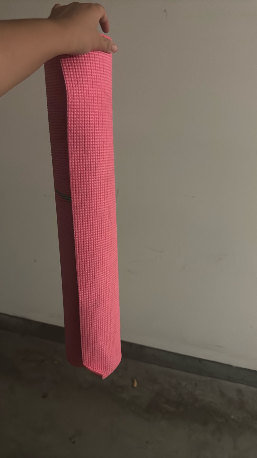 Pink Yoga mat And Form Fit