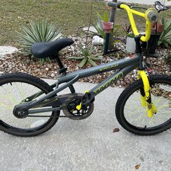 Magna Rip Curl BMX Bicycle