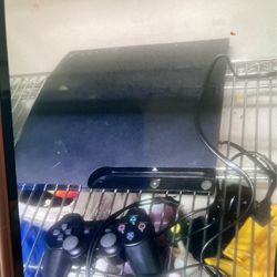 PS3 Slim 320 Gig W Control And Game 