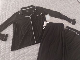 SOFT Brand Women's Black Ribbed Pajama Set Light Pink Lined Top S Bottoms L NEW