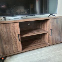 TV Stand - Pickup Only