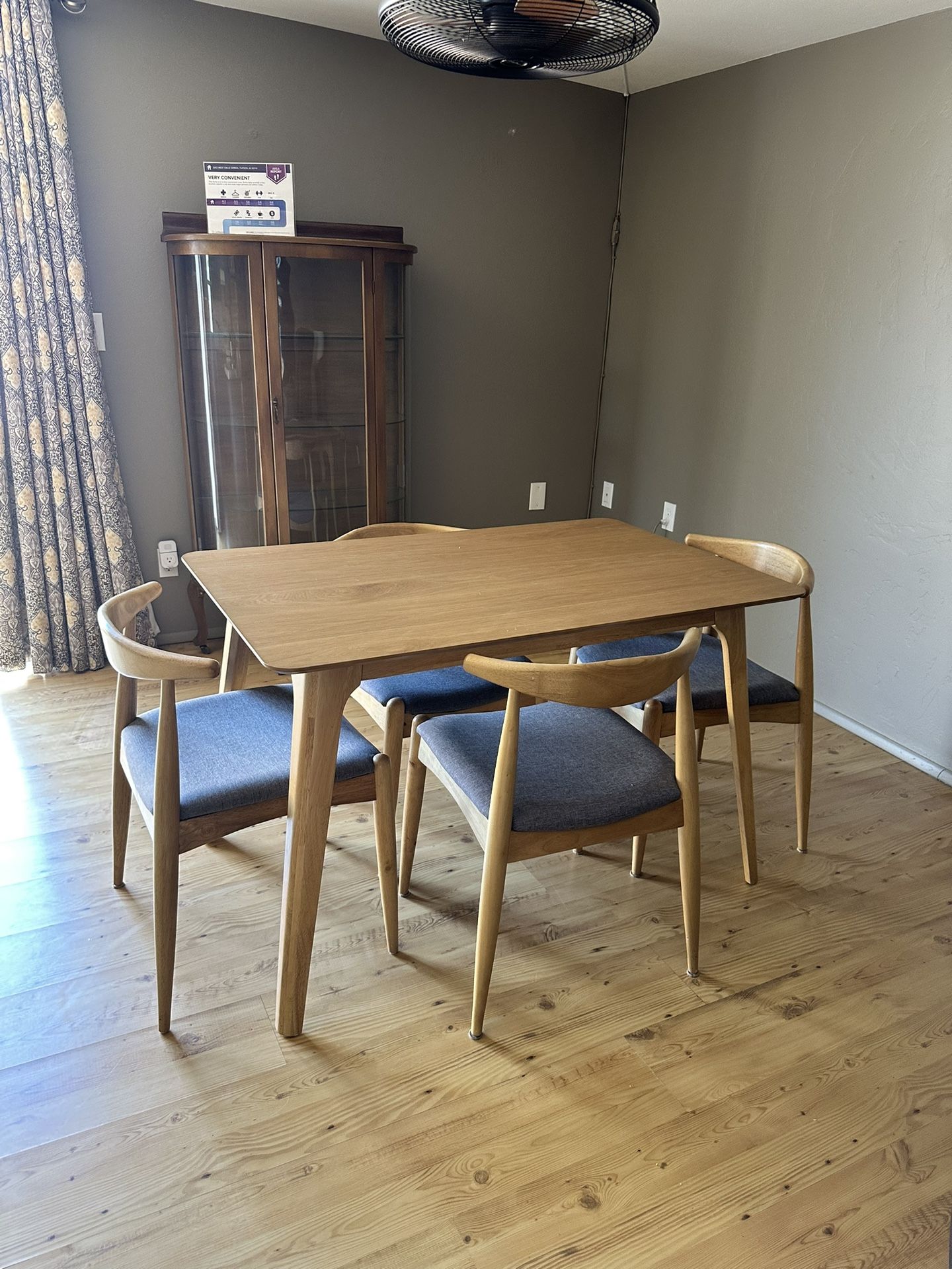 Mid Century Style Dining Table & Chairs