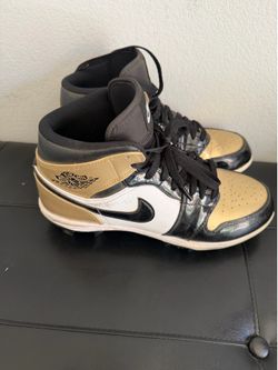 Air Jordan football cleats size men’s 9.5