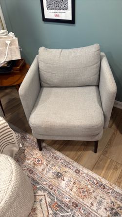 Accent chair
