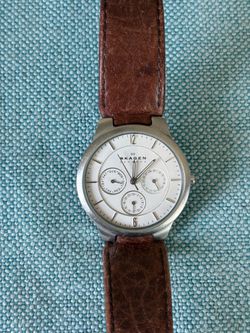 Skagen Denmark Slim Multifunction Watch (331LSL1) – White Dial / Brown Leather