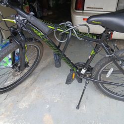 Schwinn 21 Speed Sidewinder Mountain Bike