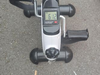 Mini Stepper Exercise Machine with Digital Display -- Works Great!