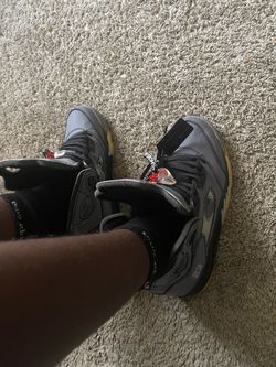 Jordan 5 off-white size 9.5