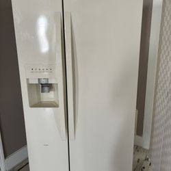 Refrigerator Kenmore