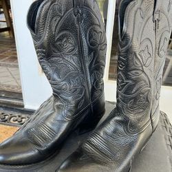 Women’s Black  Western Boots