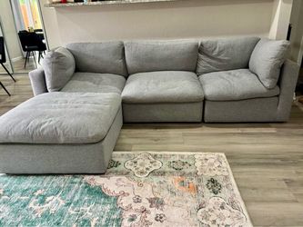 Light Gray Cloud-Style 4pc Modular Sectional Sofa