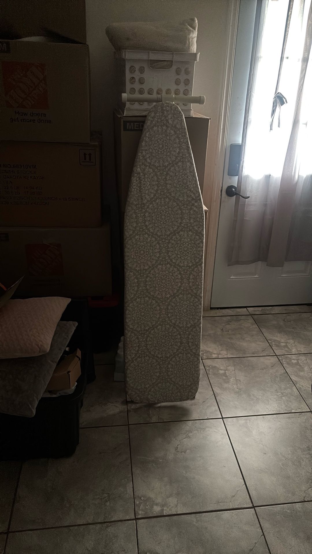 Ironing bar