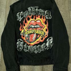 Rolling Stones Graffiti Denim Jacket size Medium