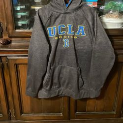 UCLA Basketball Hoodie Large 