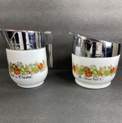 Vintage spice of life creamer and sugar Gemco