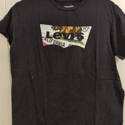 Levi's Kids Medium Black California Flag Bear Logo Cotton Graphic Tee T-Shirt