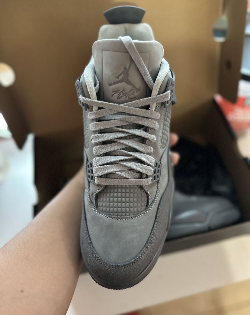 Jordan 4 Size 8.5