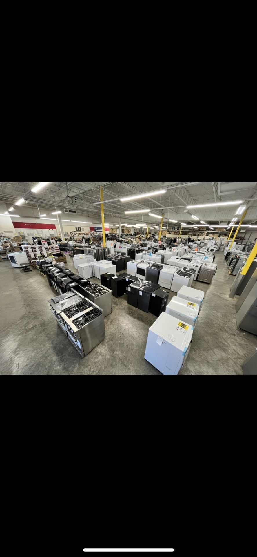 COSTCO QUINTON TOP GRAIN LEATHER SECTIONAL for Sale in Ontario, CA