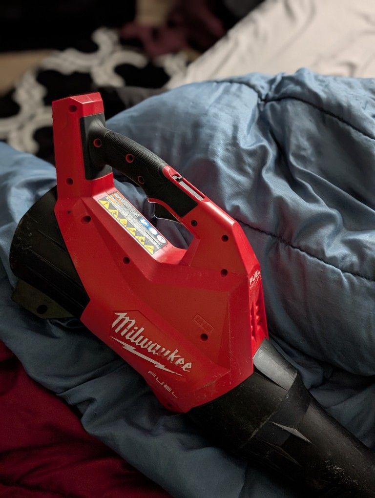 Milwaukee Blower (Tool Only)
