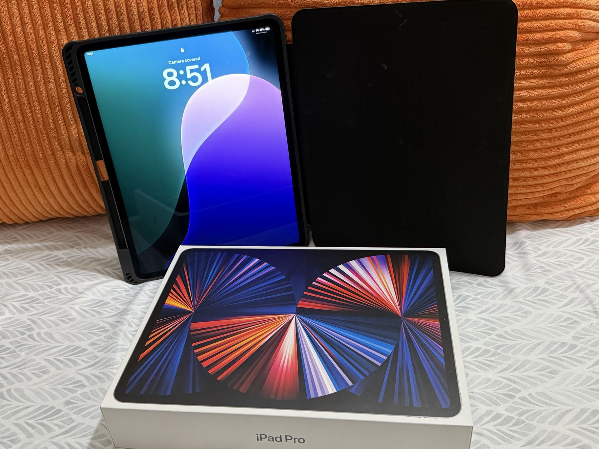 IPro 12.9 Inch 5th Generation WiFi + Cellular 250GB