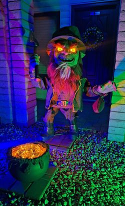 Homedepot Leprechaun Halloween 🎃 🍀