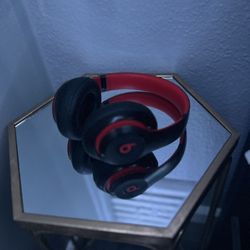 Red Beats Studio Pro 🎧 