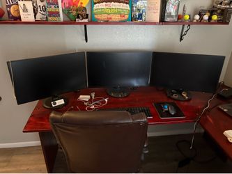 24 inch monitor (3 monitors total)
