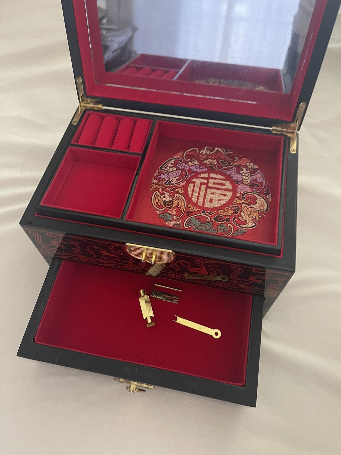 Jewelry Box Made With Wood With Mirror 